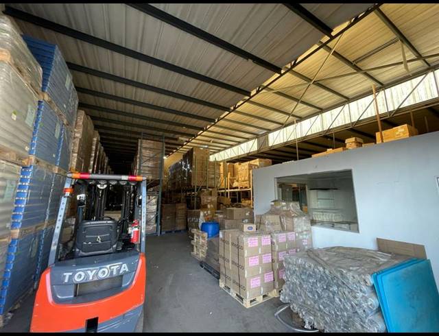 INDUSTRIAL PROPERTY TO RENT IN HENNOPSPARK